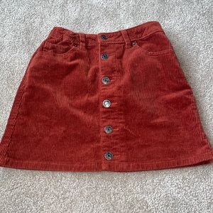 Girls Cat & Jack skirt. Testy red color, in perfect condition.